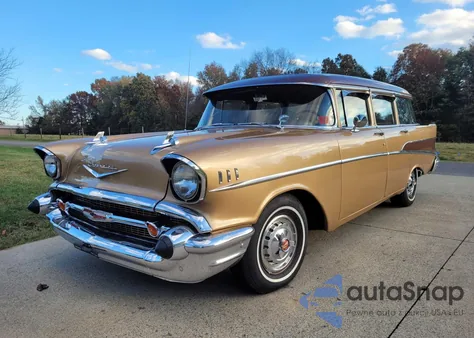 1957 Chevrolet Wagon из США, поврежденный, VIN VB57N173900